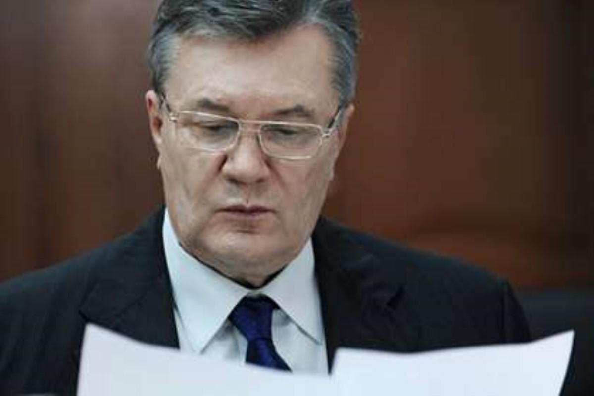 Кого Янукович винит в "госперевороте": опубликован полный список