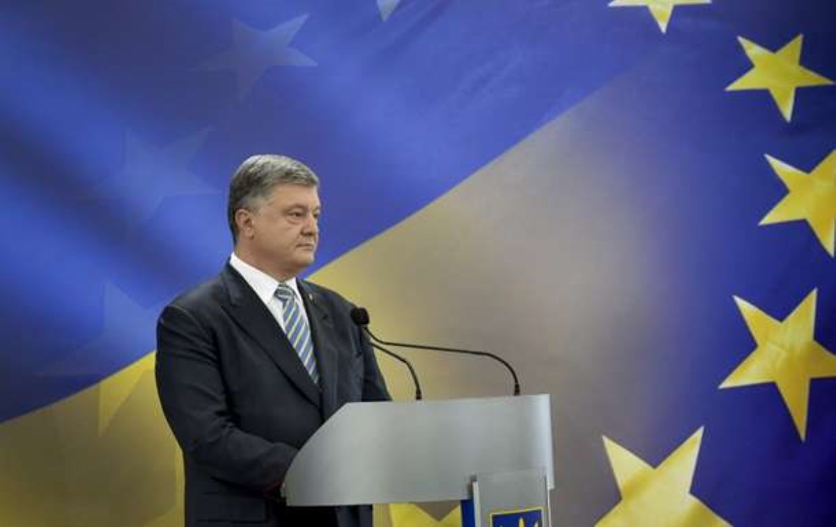 Порошенко: Осенью начнется новый этап пути Украины в ЕС