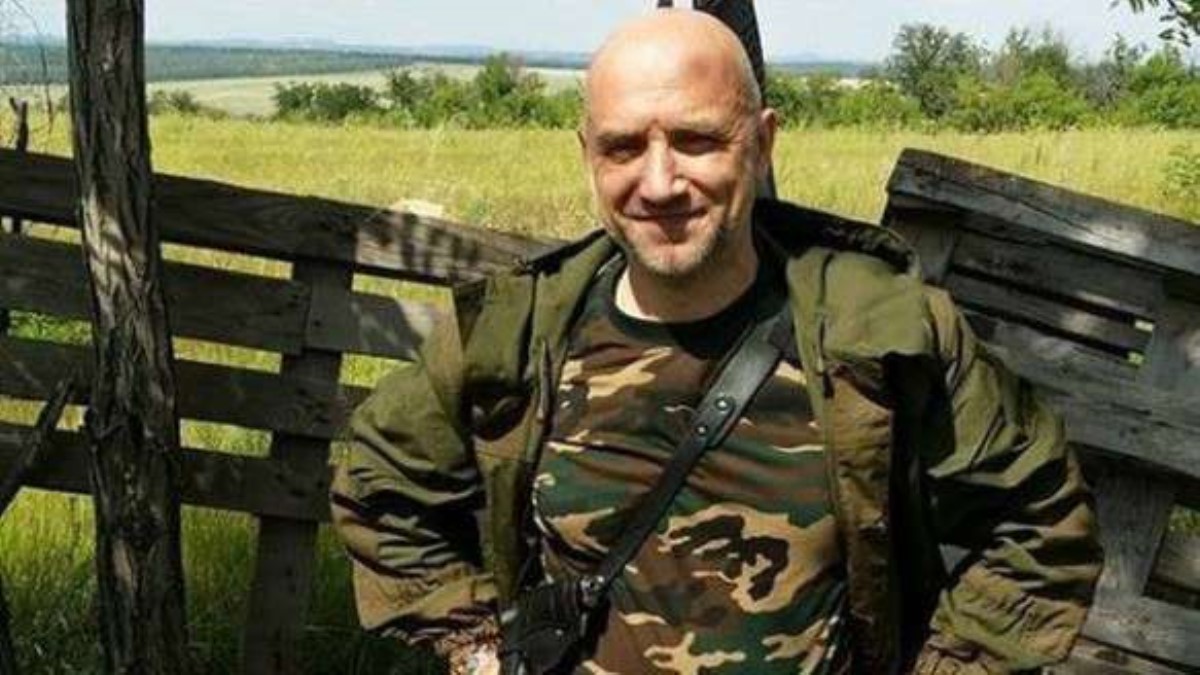 Отказался отвечать: Захара Прилепина спросили, убивал ли он на Донбассе