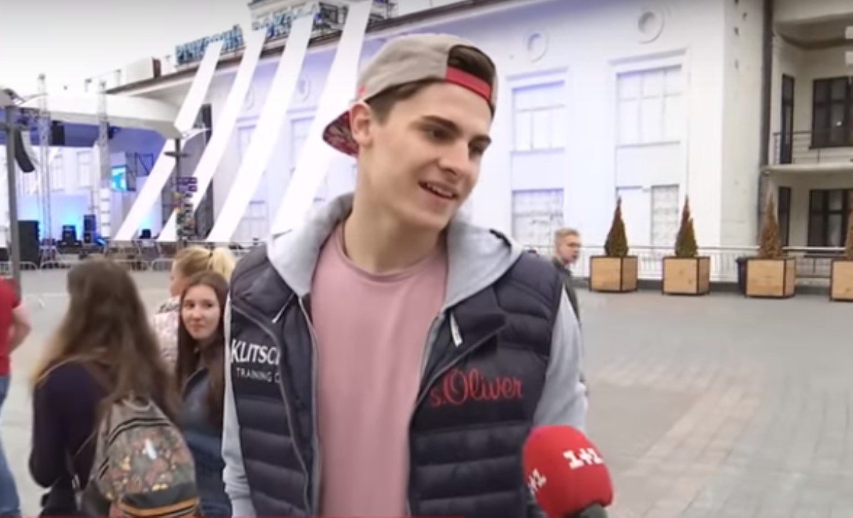 "No comments": сын Кличко отмахнулся от вопроса об украинском языке