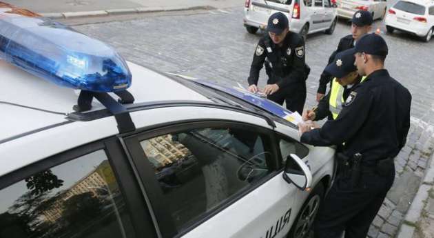 Полиция будет вычислять подвыпивших автомобилистов у ресторанов и клубов
