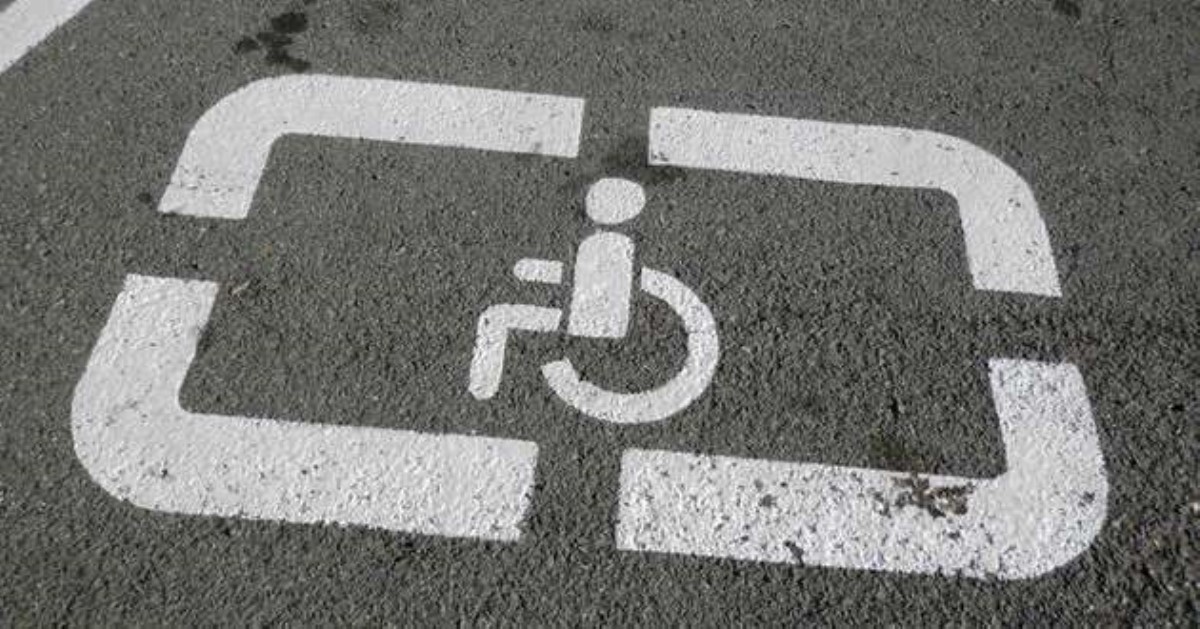 Отомстил инвалидам: "герой парковки" шокировал Италию