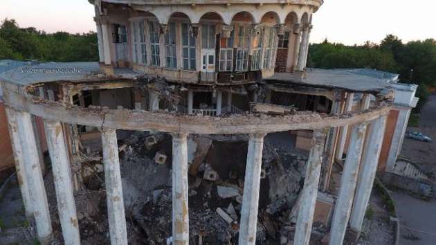 В российской Твери рухнуло здание речного вокзала
