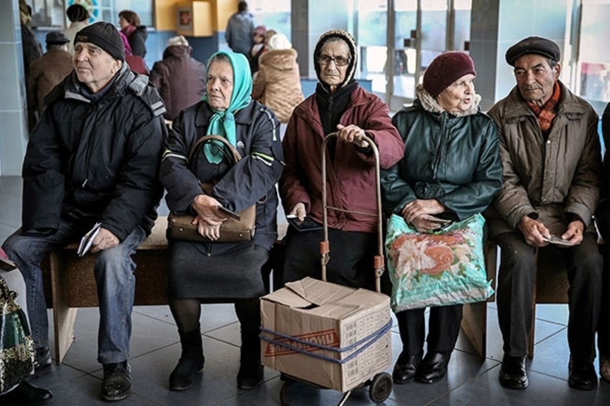 В апреле некоторые украинцы получат повышенные пенсии