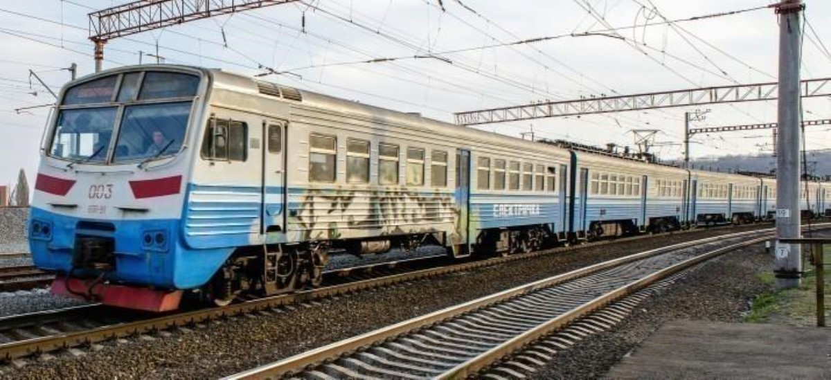 Городская электричка Киева возобновила работу