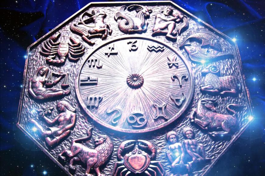 Астрологи определили 4 самых доверчивых знака зодиака