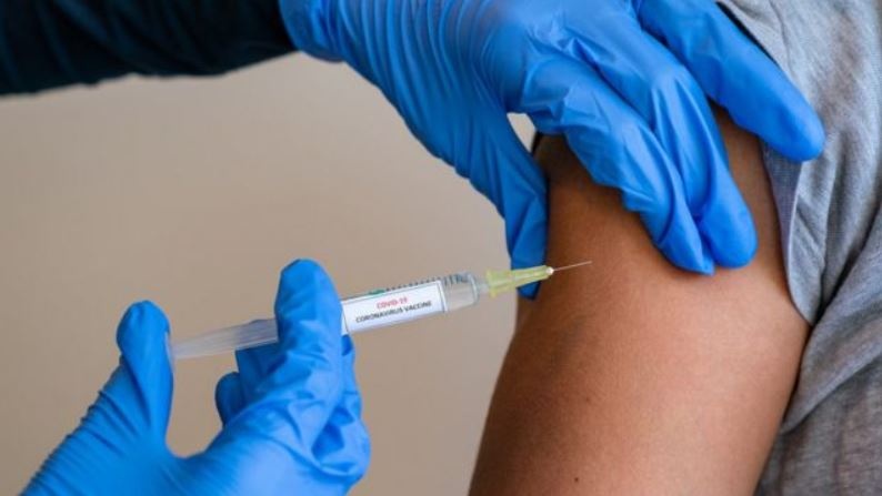 После какой вакцины человек остается заразным: ответ доктора Комаровского