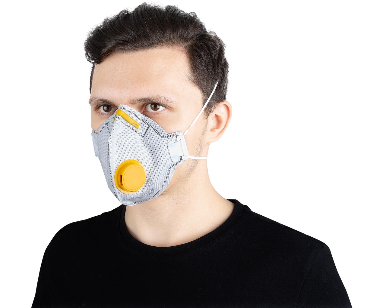 Штамм "Омикрон": какие маски эффективнее защищают от  болезни