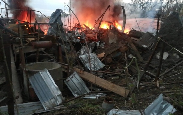 Ракетный удар по Фастову: пострадали два человека, инфраструктурные объекты и жилые дома