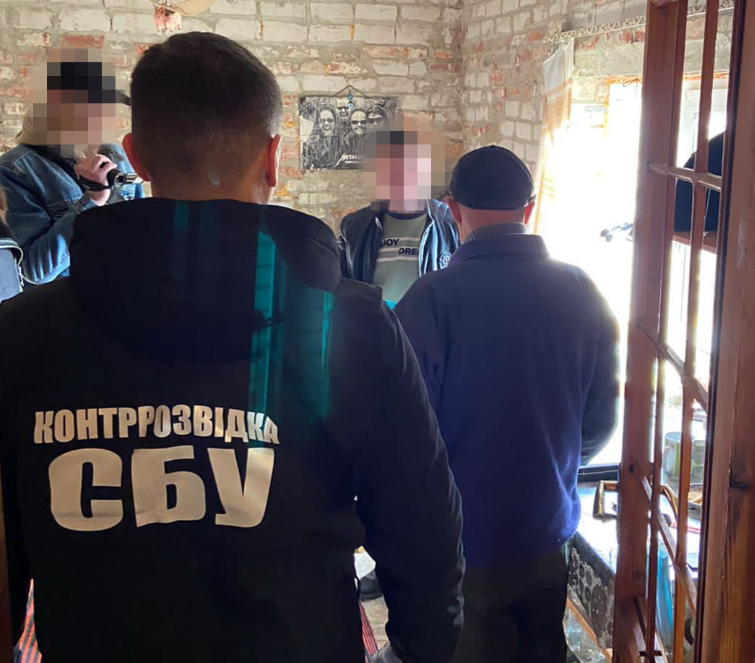 Готовили ракетные удары по "Укрзализныце": СБУ задержала группу шпионов
