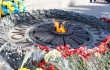 Все главы государства Украины собрались, чтобы возложить цветы к памятнику Неизвестному солдату