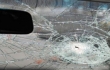 В Симферополе  разбили автомобиль народного депутата: Шум от разбившегося стекла услышал охранник