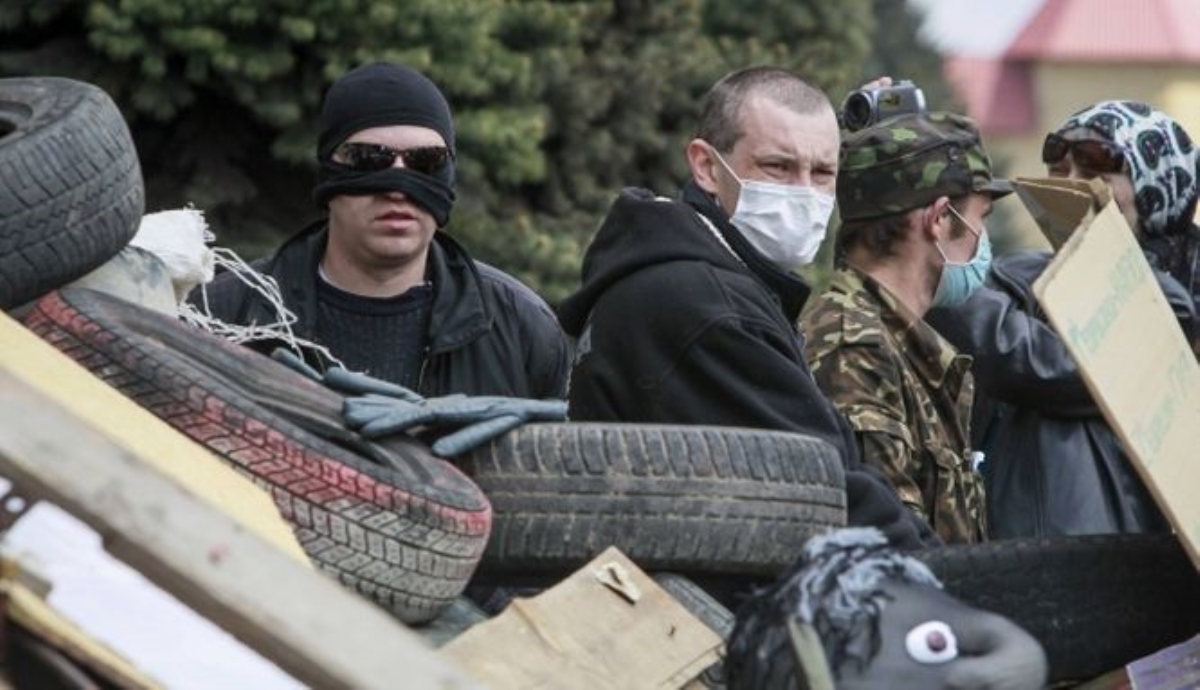 Силовики нарвались на засаду по дороге в Славянск