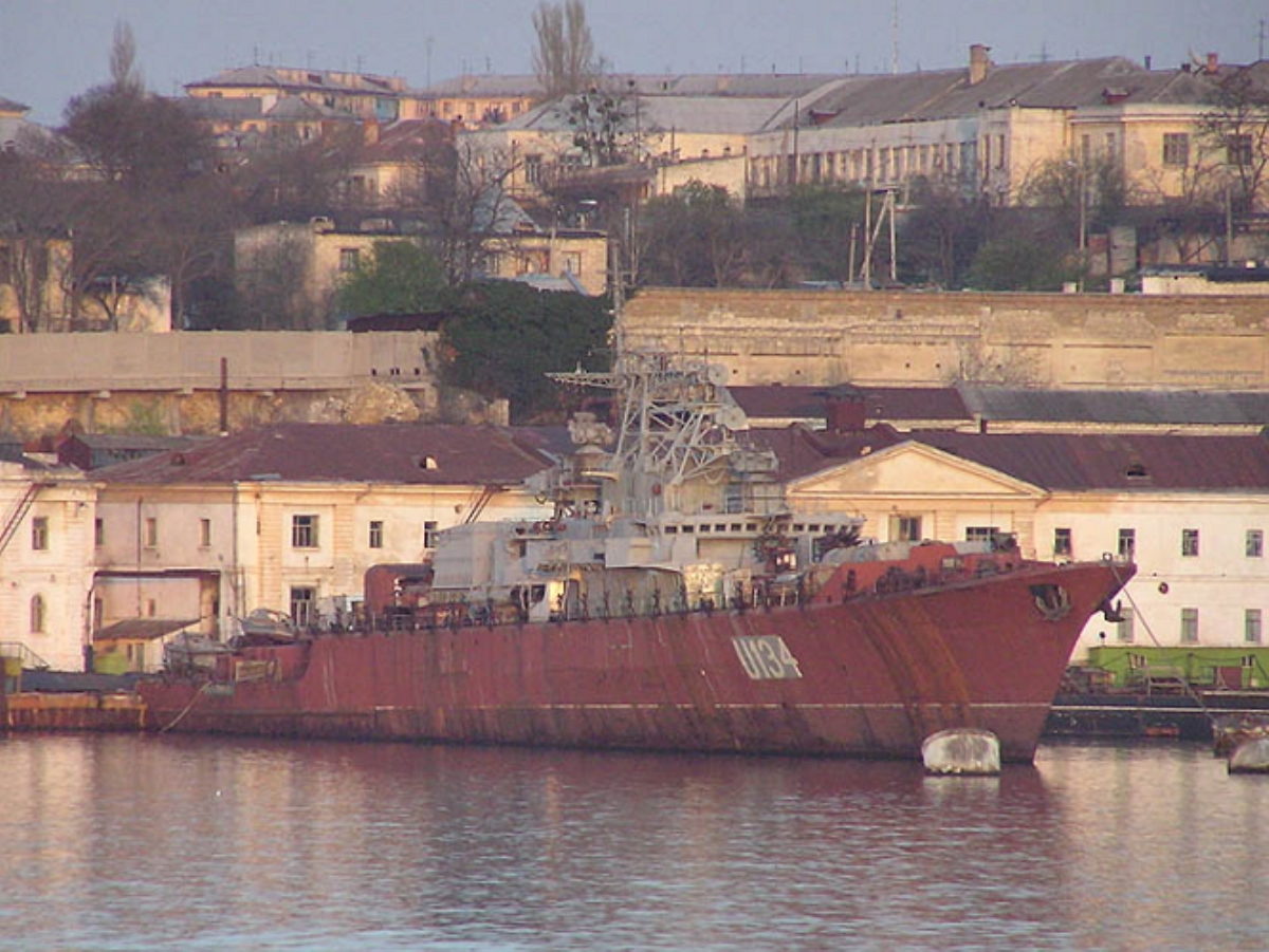 Севастополь покинули еще три судна украинских ВМС