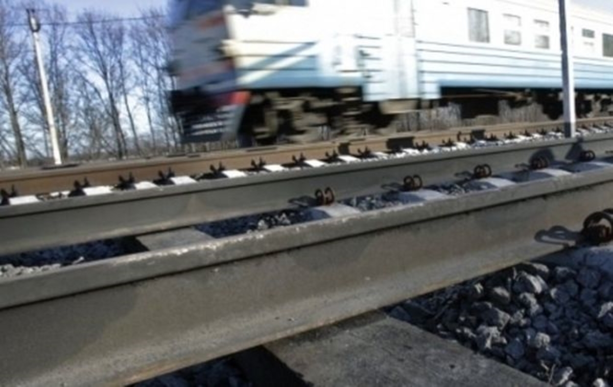 Трем поездам пришлось изменить движение в Запорожской области