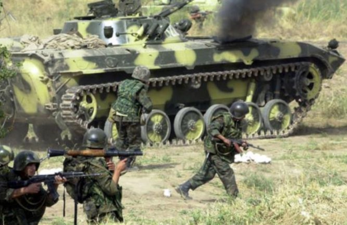 В России одобряют отказ Путина использовать войска в Украине