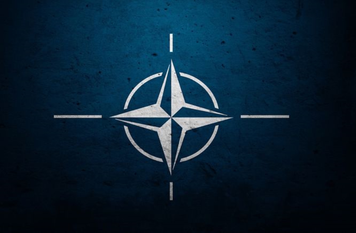 В НАТО заявляют о семи российских батальонах на границе с Украиной