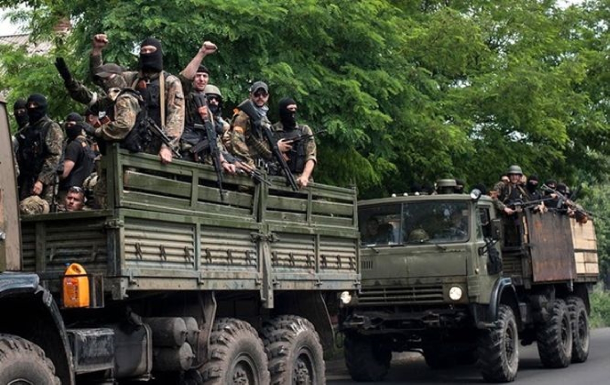 В Луганске воет сирена и стреляют зенитки