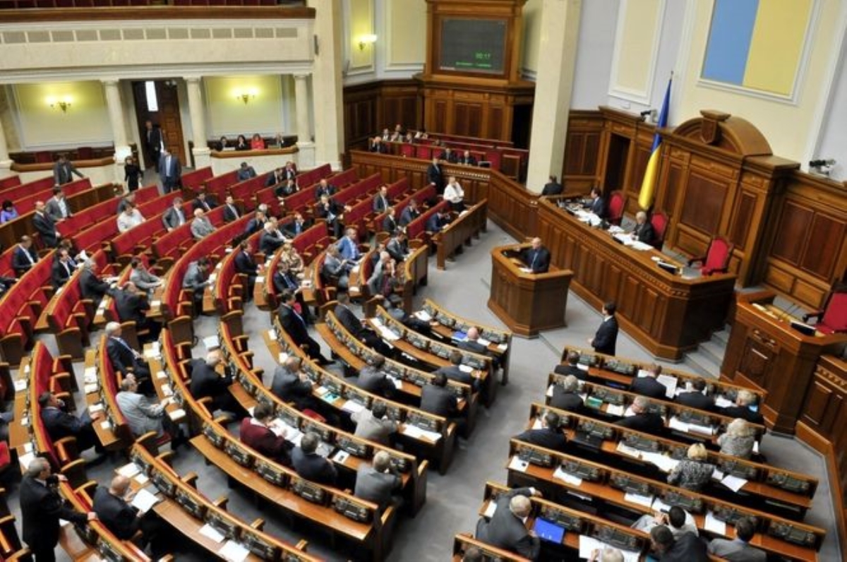 Киевские избранники попросили у Рады 8 миллиардов