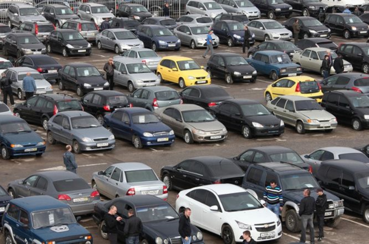 В Украине стремительно упали продажи б/у автомобилей
