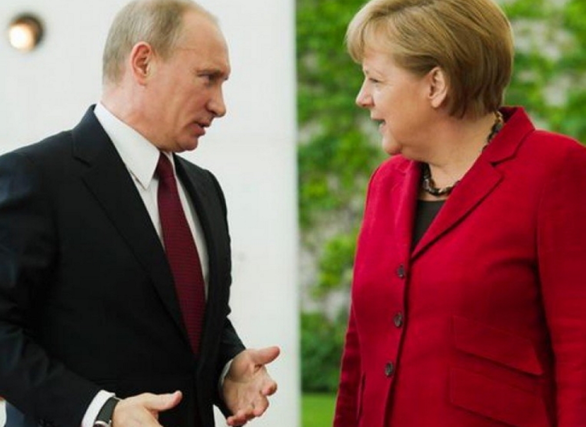 Меркель предложила Украине провести переговоры с террористами