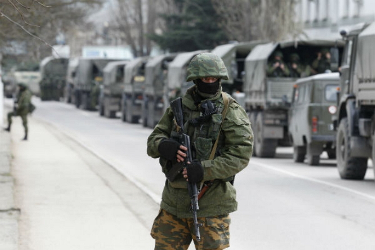 В СНБО не подтвердили информацию о готовящемся на завтра вводе войск РФ