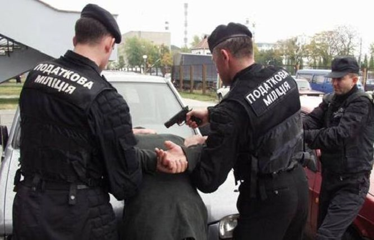 Яценюк решил, что вместо налоговой милиции в Украине должна работать другая служба