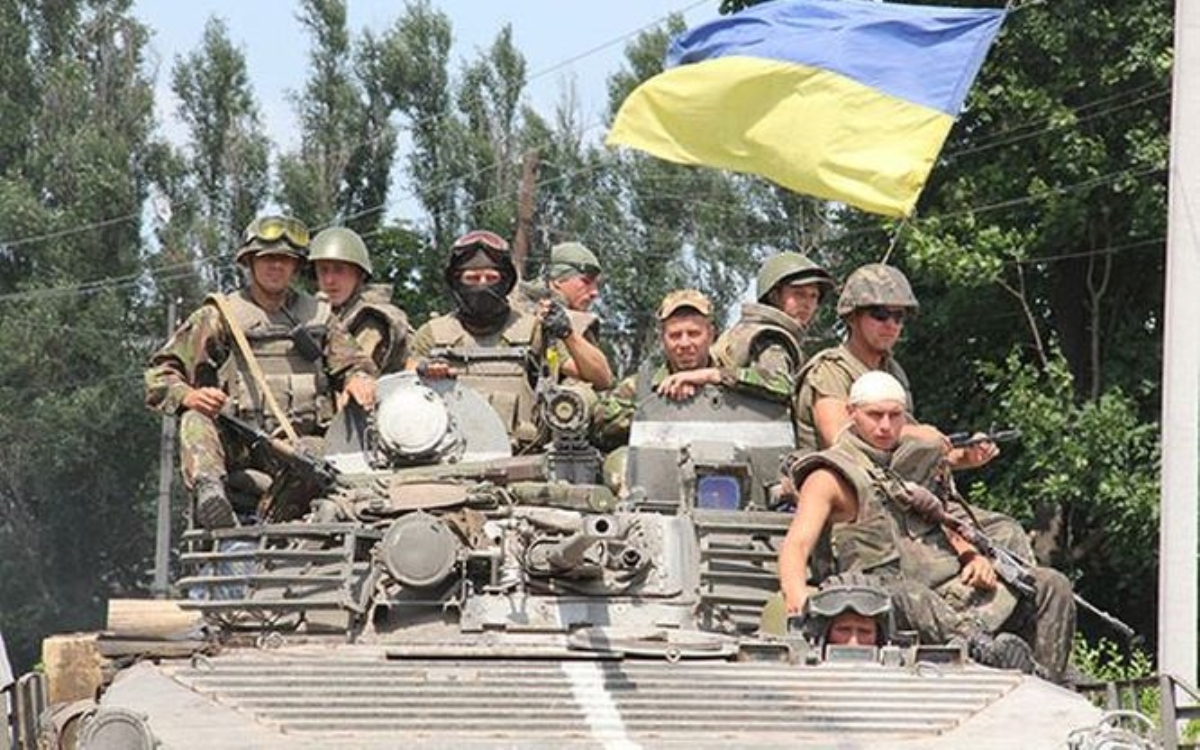 Украинцы отдали украинской армии 136 миллионов кровных гривен