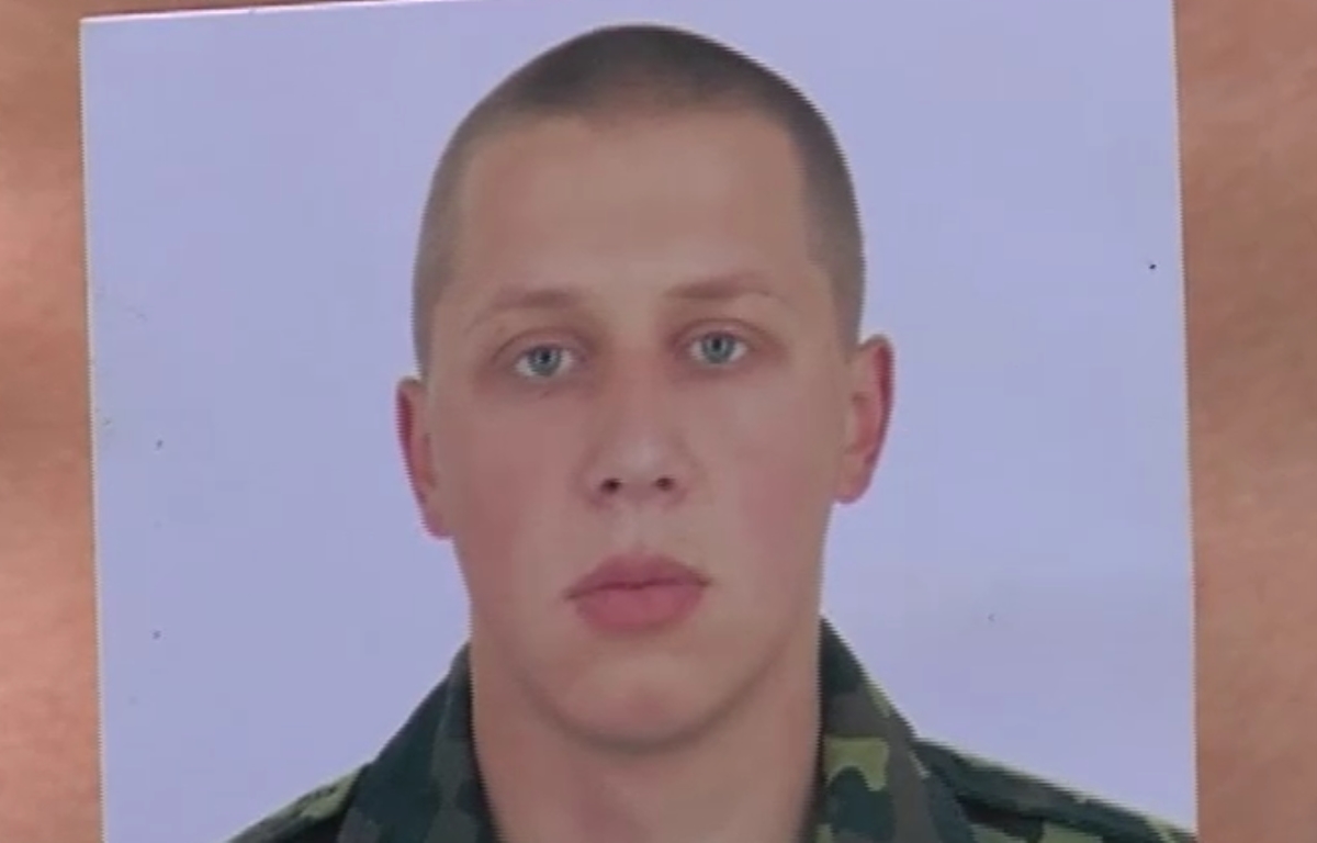 Семья николаевского десантника не может найти тело погибшего сына