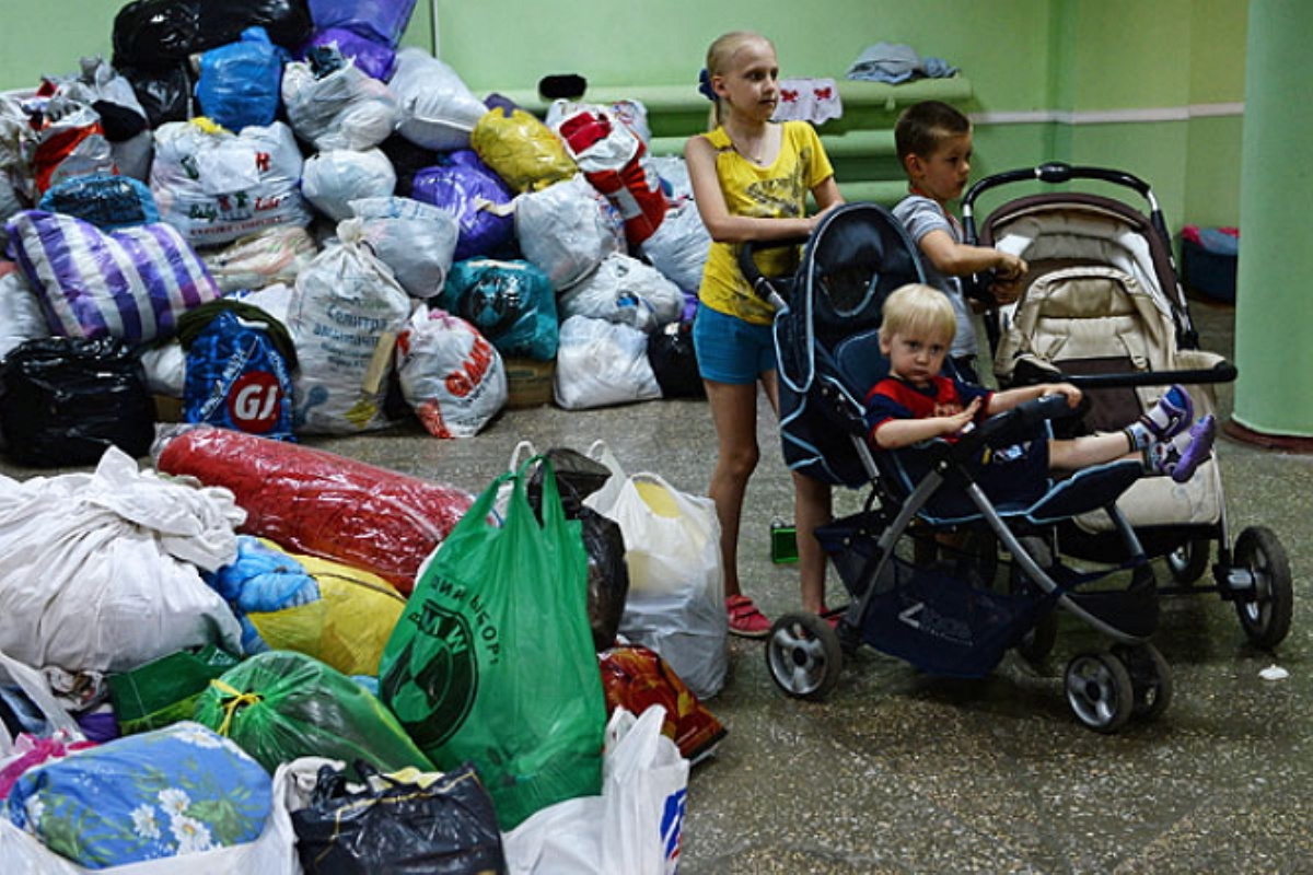 Ахметов отказался финансировать донецких беженцев