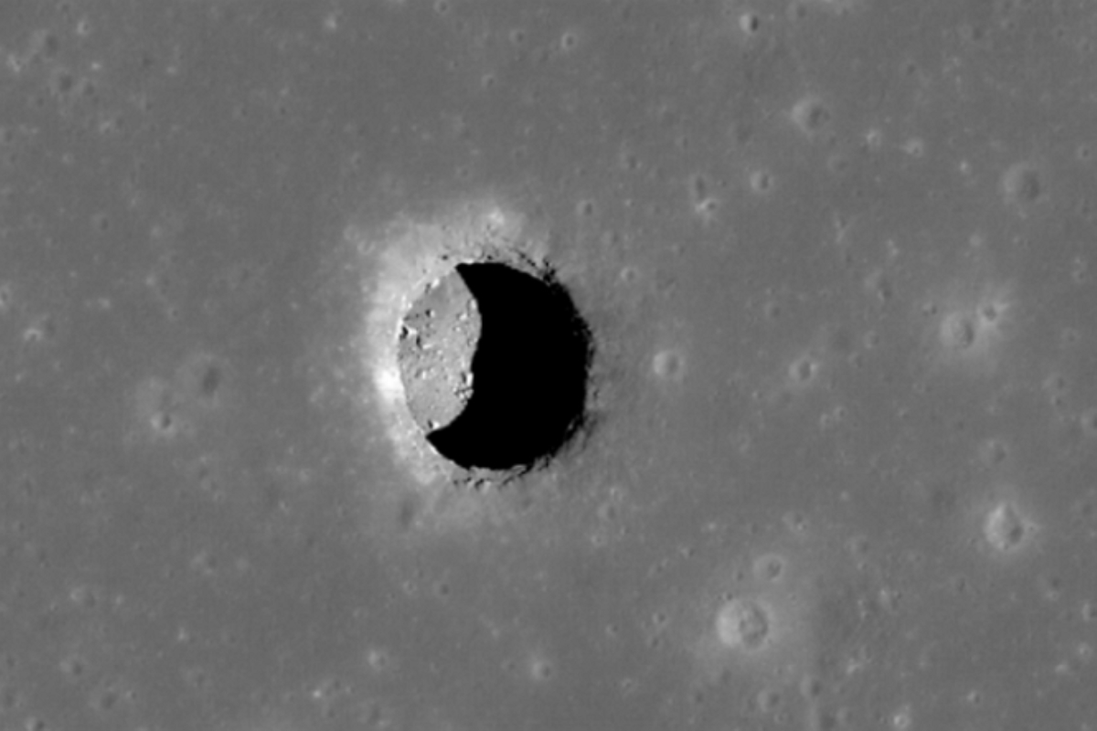 NASA предлагает селить космонавтов на Луне в пещерах и ямах