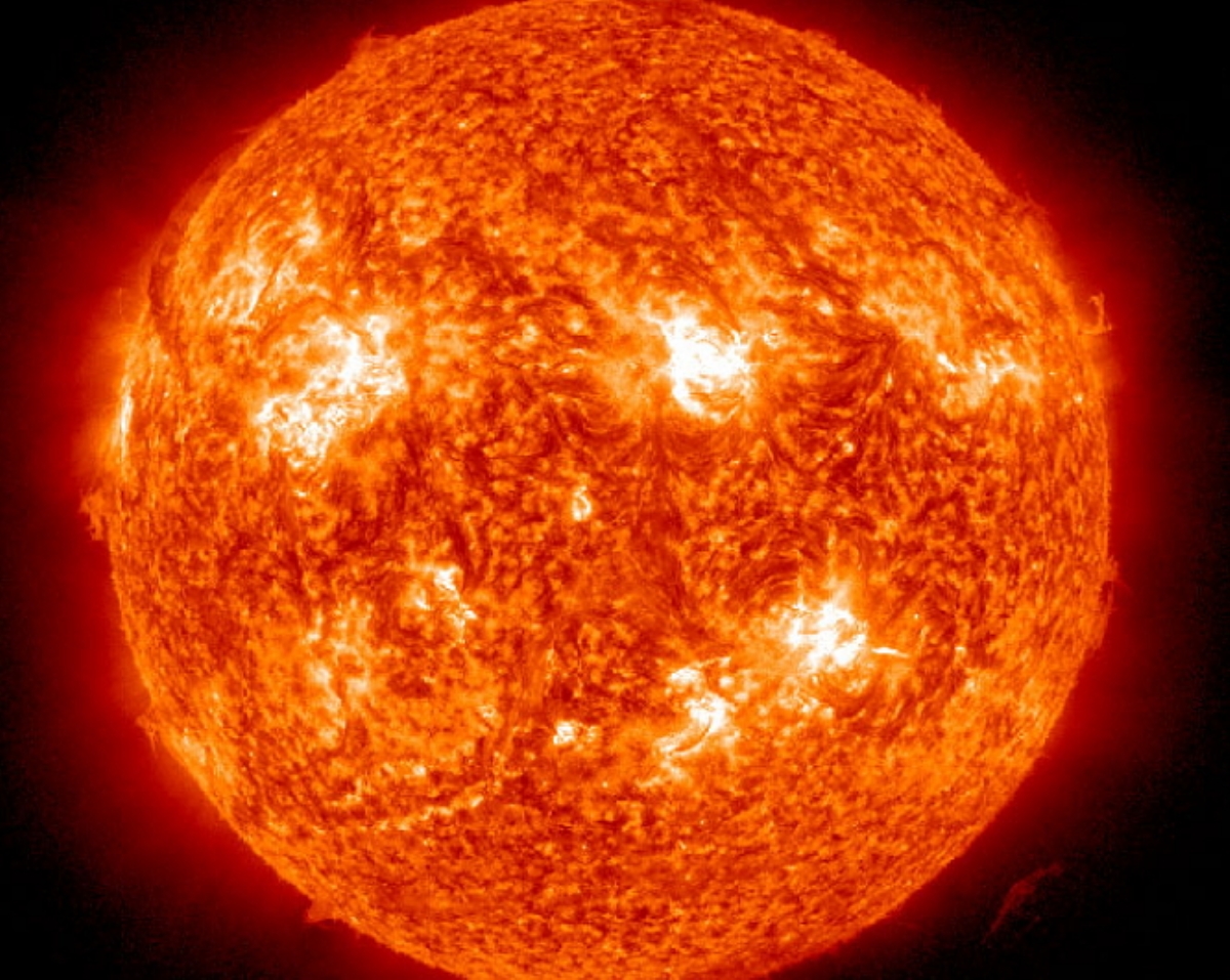 Ученые всерьез обеспокоены исчезновением пятен на Солнце
