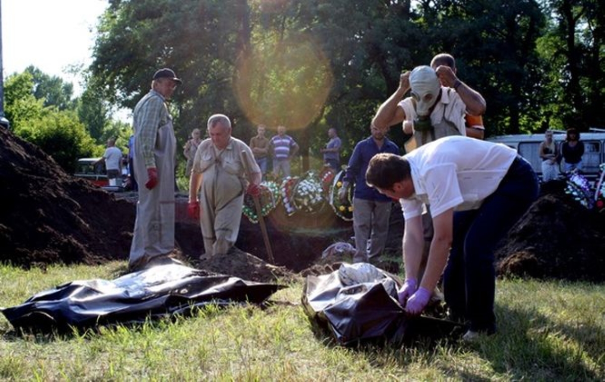 В Славянске найдено массовое захоронение жителей города