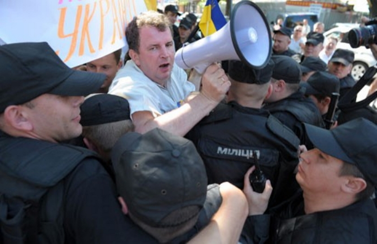 В Украине возможен социальный взрыв - политолог