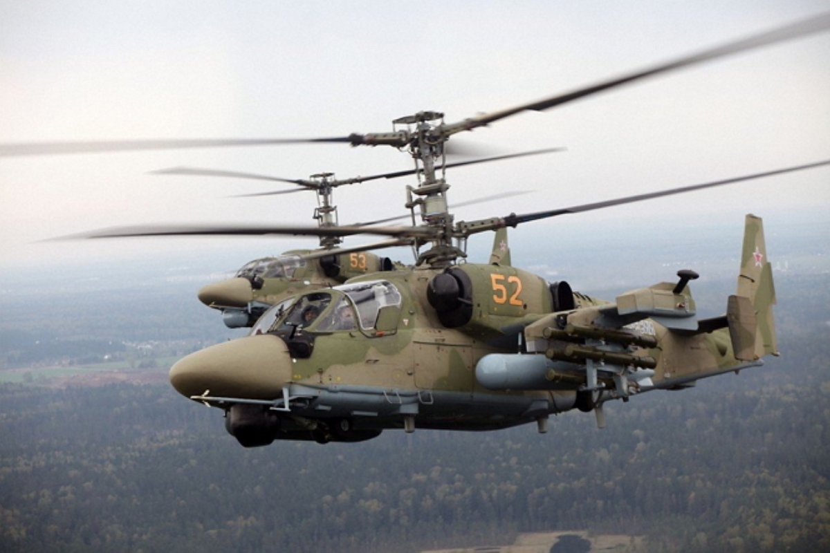 Россия перебазировала новейшие вертолеты Ка-52 к границе с Украиной