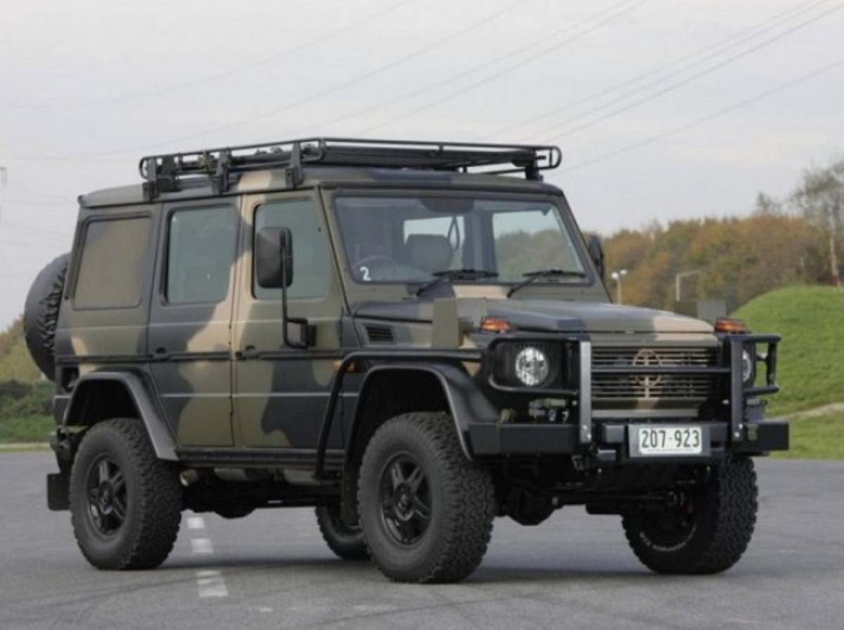Автомобили киевлян попали под "призыв" в армию