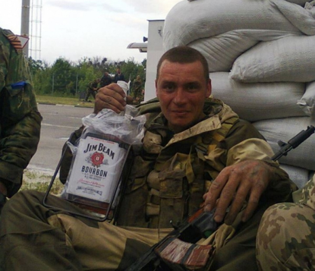 Der Spiegel: Боевики пьют водку на свадьбах и хвастаются подкреплением из России