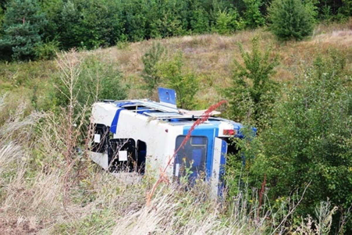 В Винницкой области перевернулся рейсовый автобус с 30 пассажирами