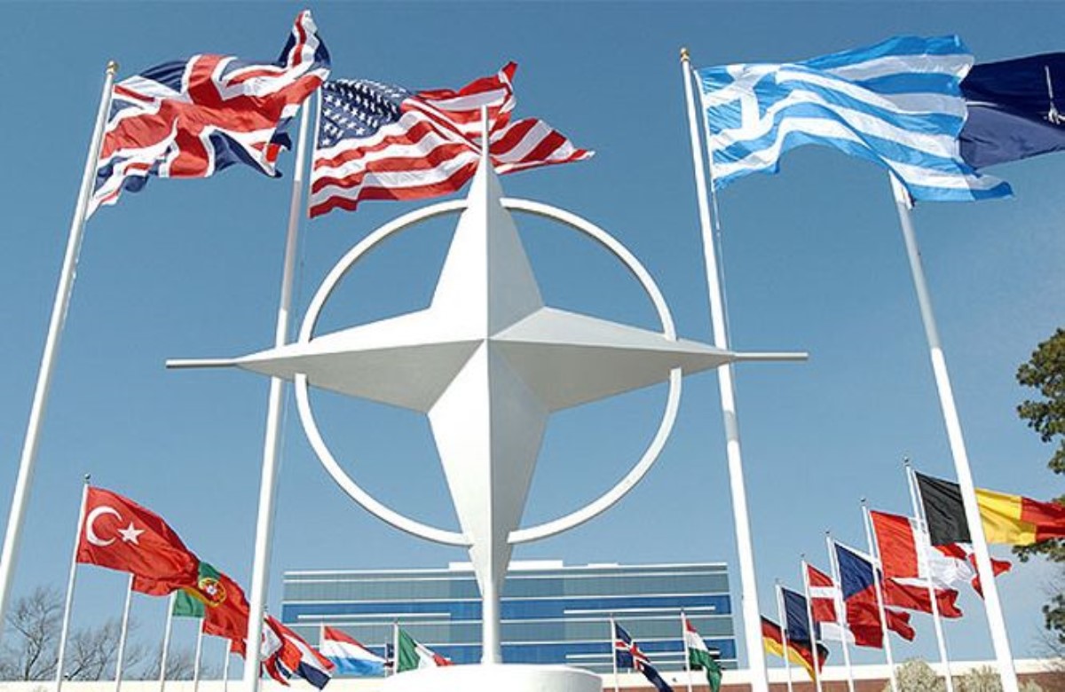 В НАТО задумались над развертыванием новых баз в Восточной Европе