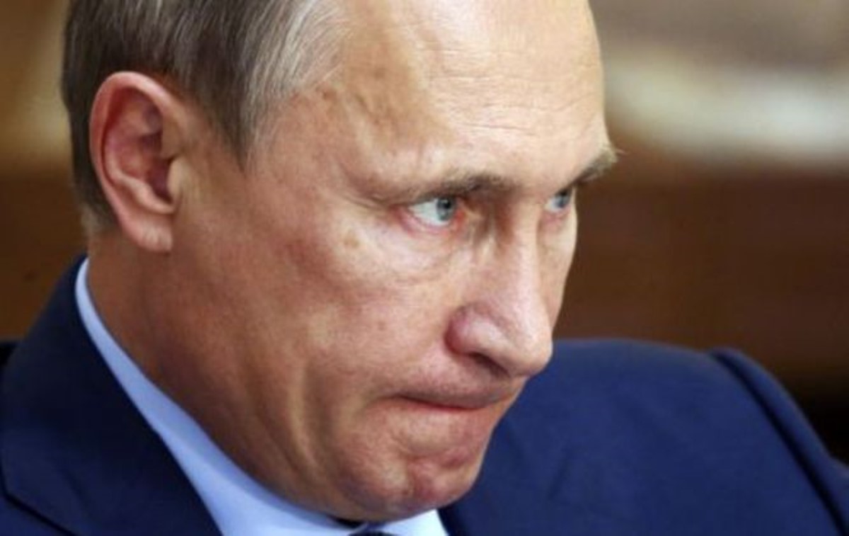 У Путина что-то случилось с цифрами «всенародной любви»