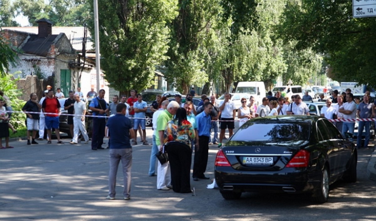 Милиция задержала подозреваемых в убийстве мэра Кременчуга