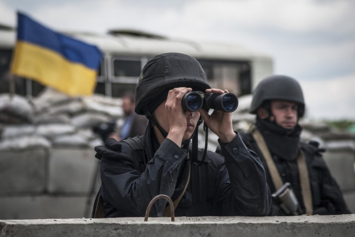 Украинские военные перешли к активной обороне - СНБО