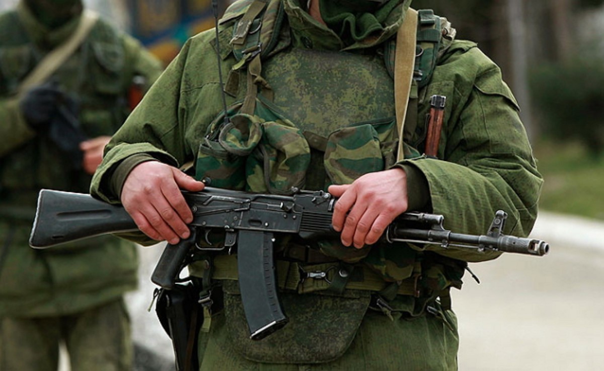 В Луганске собираются разместить постоянный контингент российских войск – СМИ