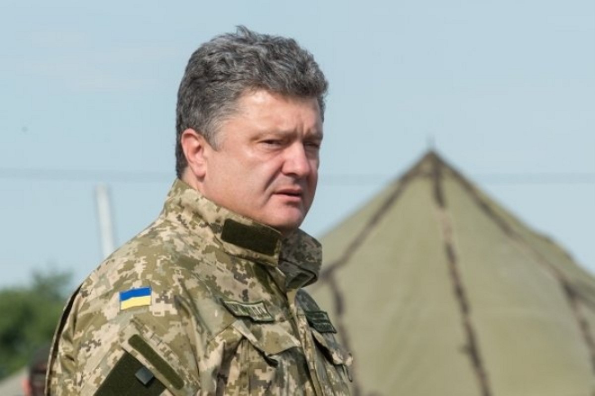 Порошенко готов в пятницу объявить перемирие на Донбассе