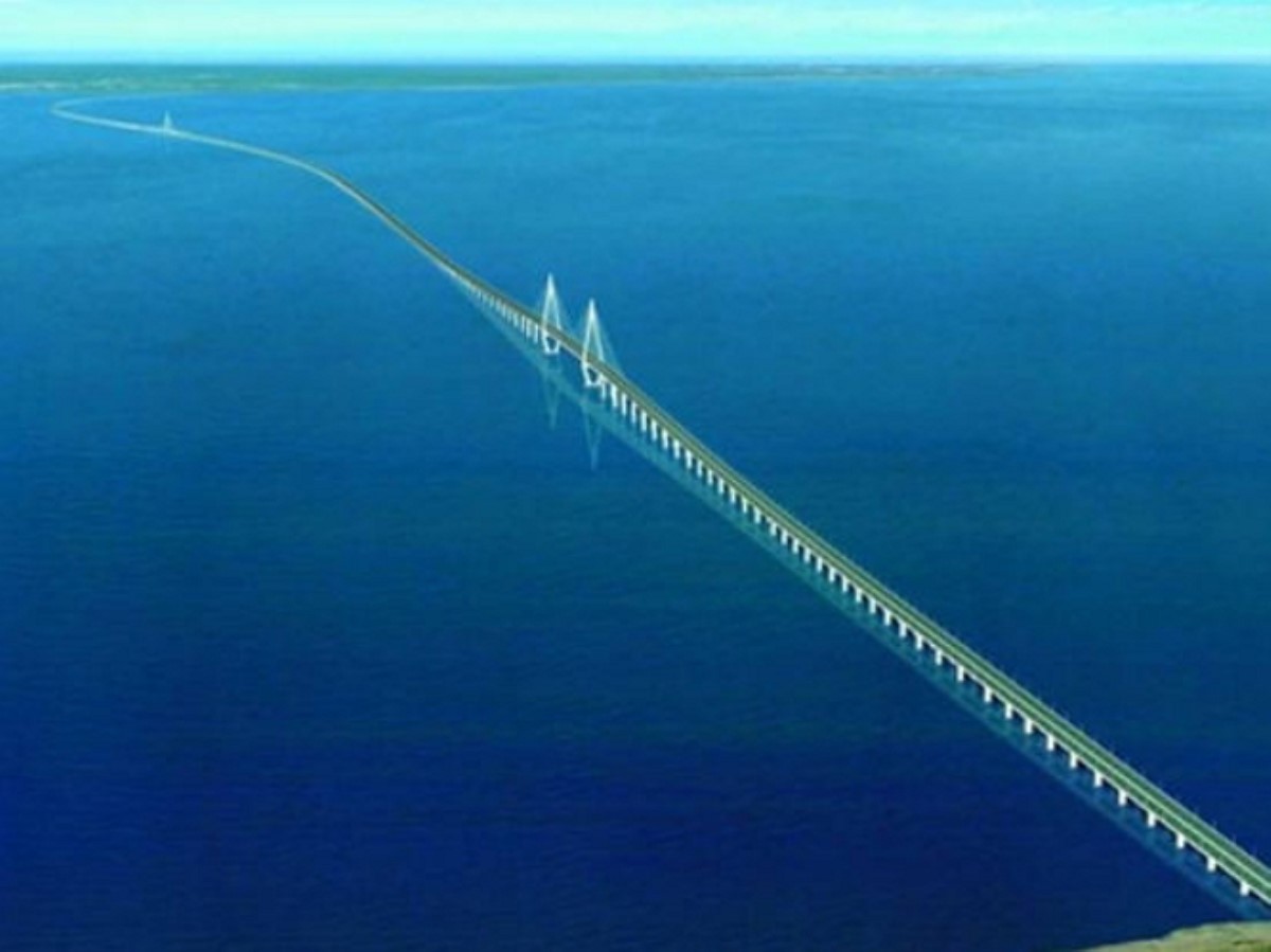 Путину доложили о начале строительства моста через Керченский пролив