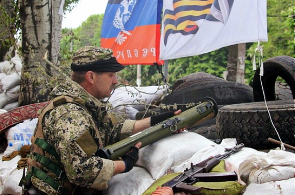 В Донецке террористы готовятся применить химоружие - штаб АТО