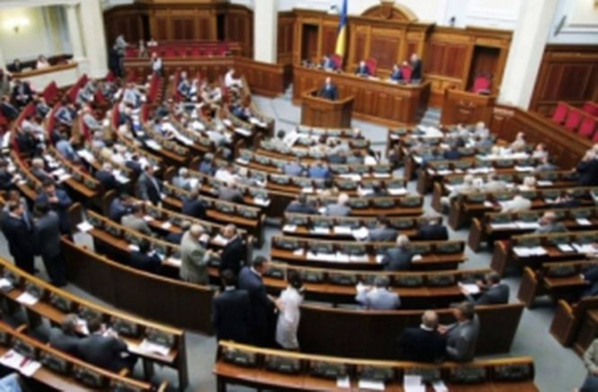 Раде уже предлагают отменить «свежие» законы о статусе Донбасса