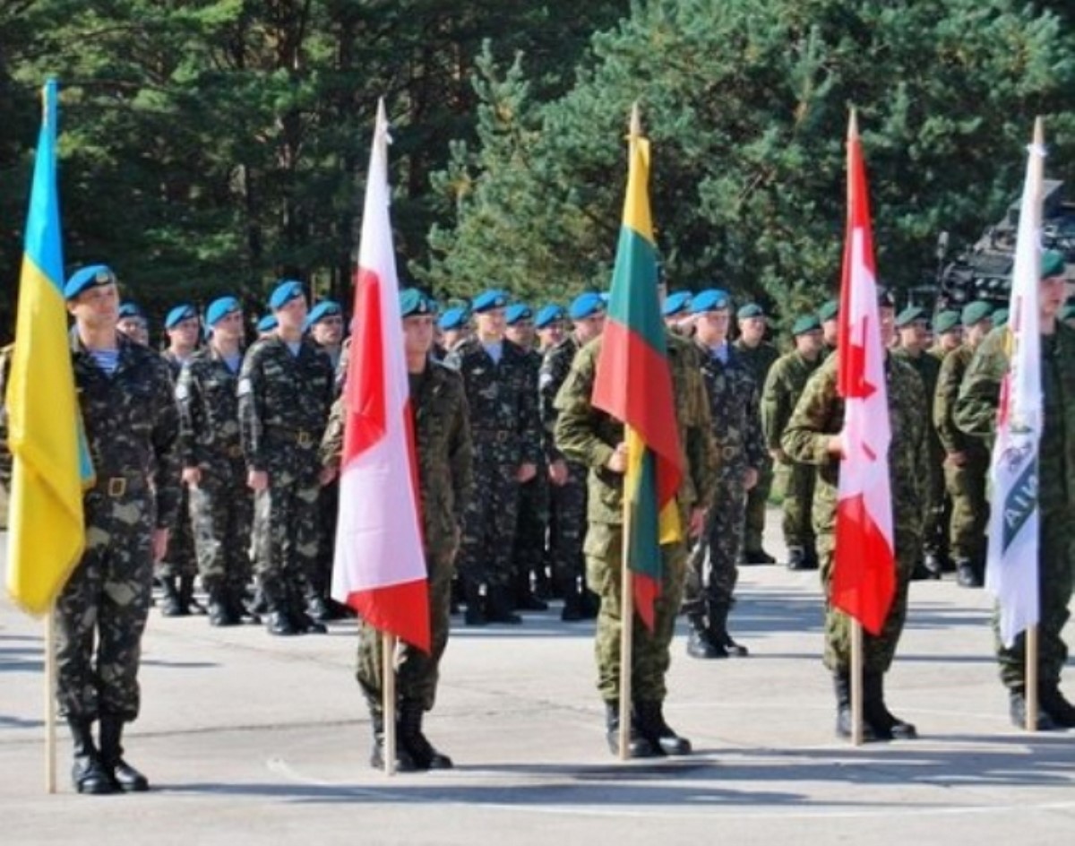 Завтра Украина, Польша и Литва создадут совместную военную бригаду
