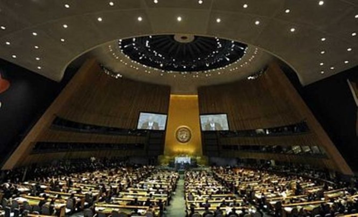 Генассамблея ООН сегодня обсудит ситуацию в Украине