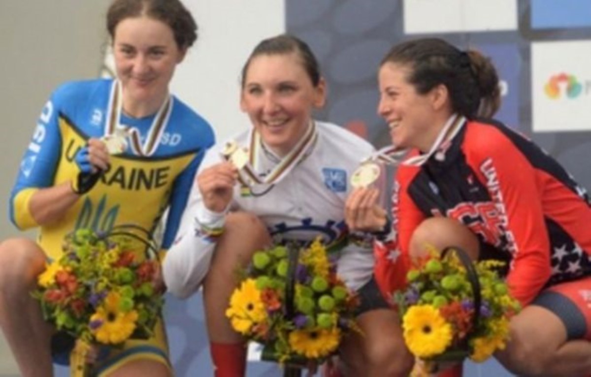 Украинка неожиданно стала серебряной призершей ЧМ по велоспорту